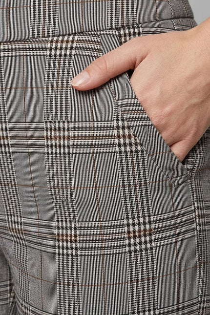 Grey Print