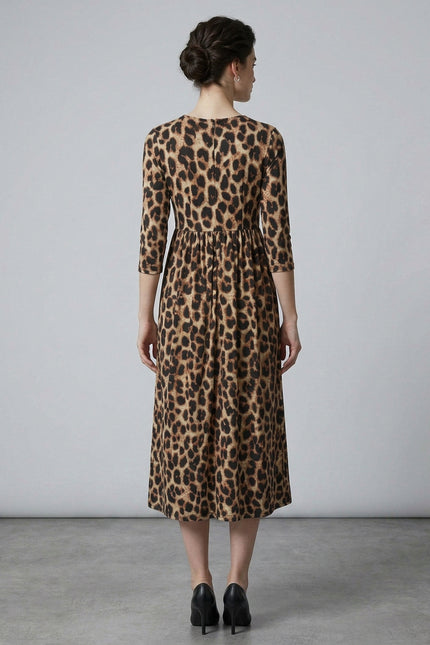 Dress animal print round neck with pocket