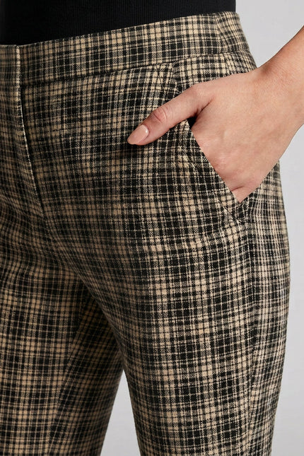 Beige Print