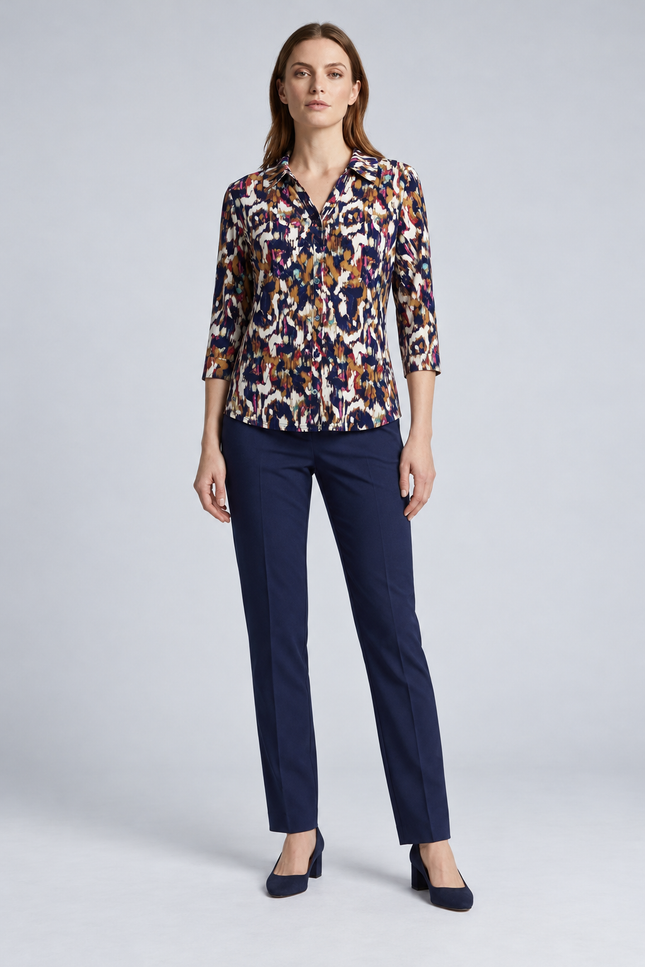Top abstract print with collar button